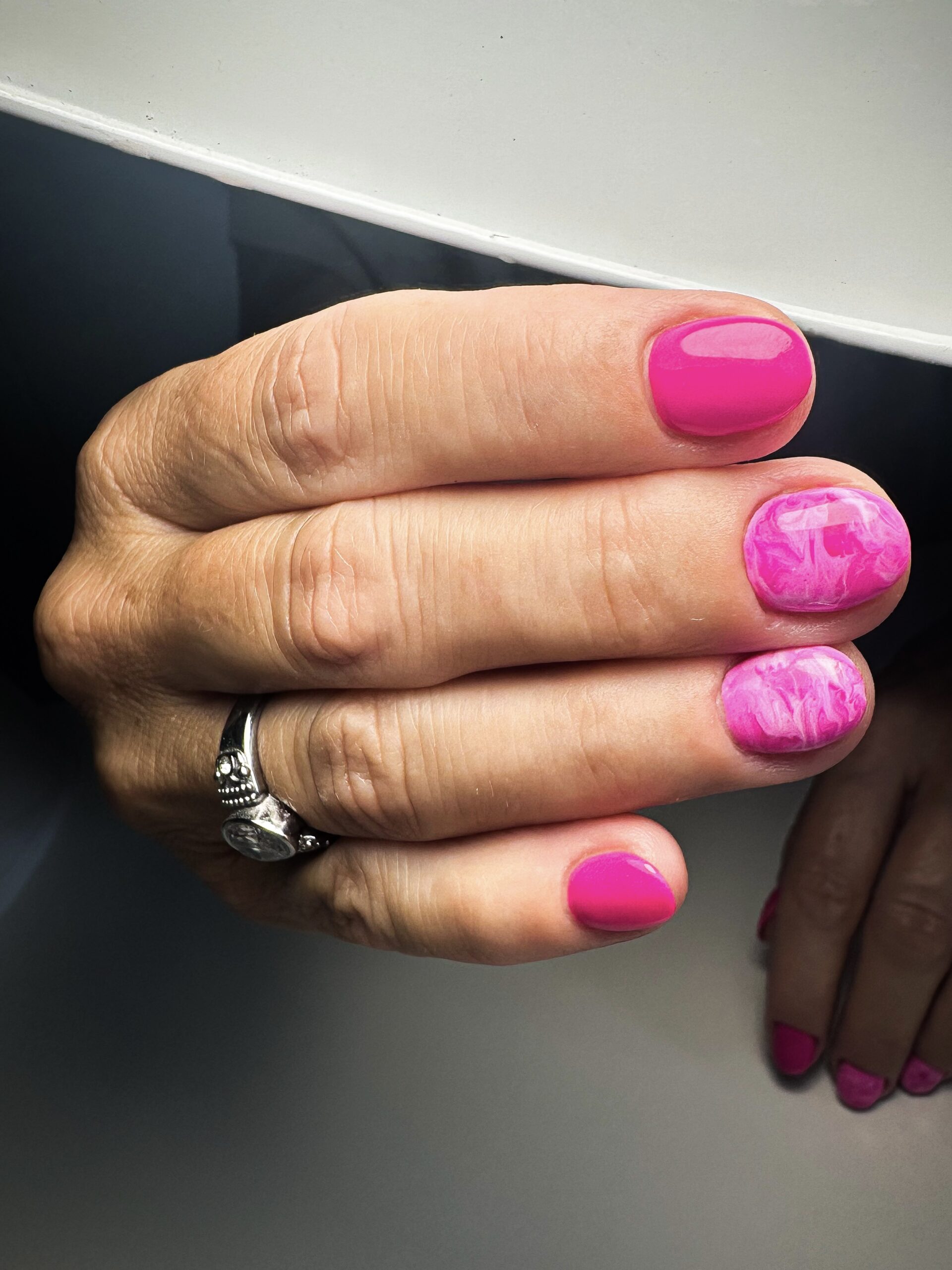 pink-nails